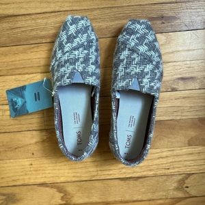 Grey and White Toms, Women’s Classic, Size 9